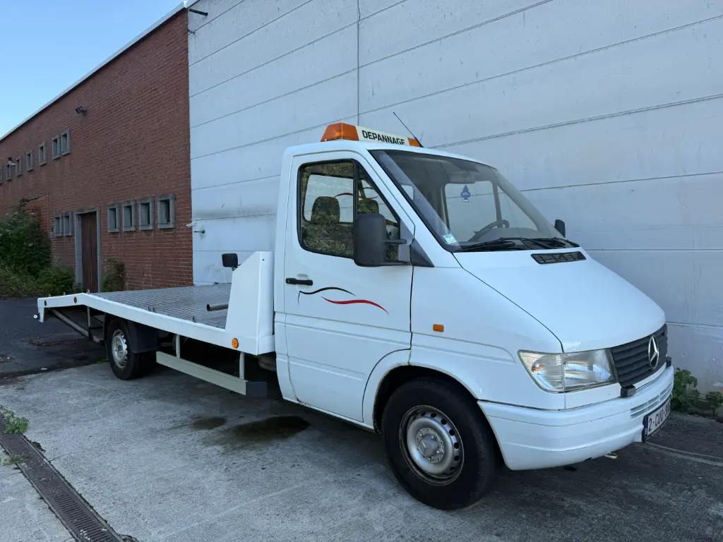 215 Mercedes Sprinter 2.9d Takkelwagen 