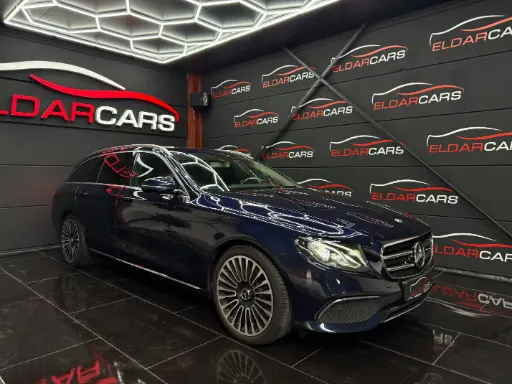 413 Mercedes-Benz E220d